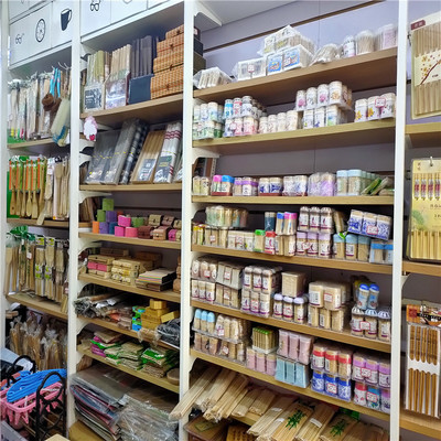 2元百貨包的郵時代 地攤經濟下的日用百貨批發(fā)新趨勢